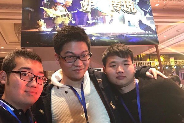 安德罗妮岳父是谁 坑队友坑他赔钱一千万