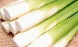 茭白有黑点能吃吗，种植茭白发现有些茭白早早产生黑斑点，如何才能延缓茭白产生黑斑点？图4