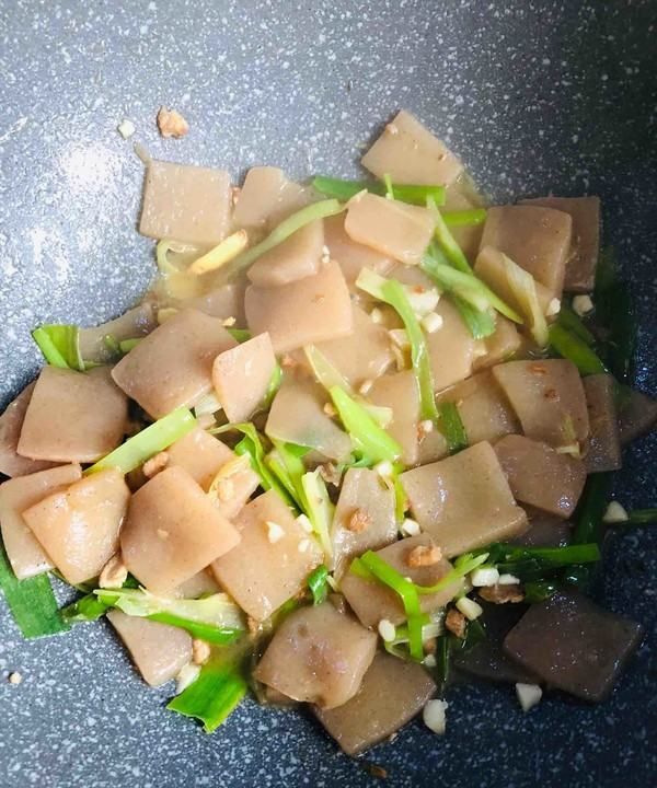 魔芋怎么炒着吃,炒魔芋怎么做好吃图13