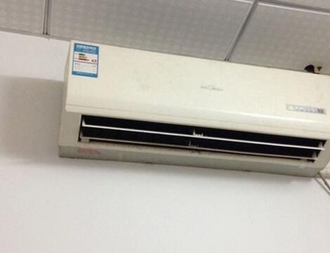 空调制热30度还是不热怎么回事