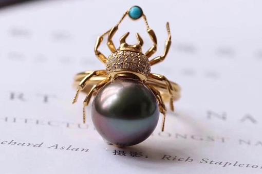 为何说女人最好不要戴珍珠?