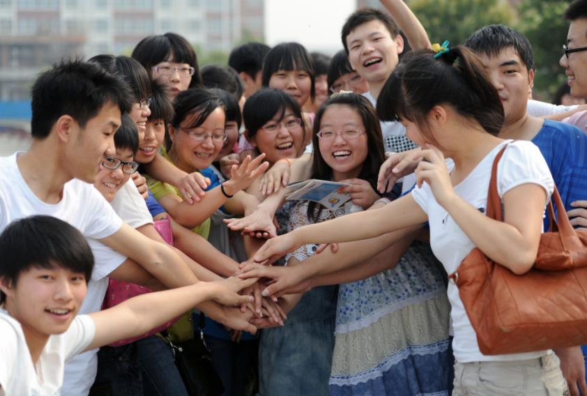 女生职高学什么好就业（女生职高学什么最挣钱）