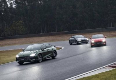 ​限滑差速器有什么用？限滑差速器和差速锁的区别