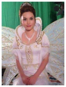 ​魔仙堡的女王不得了！得知真实身份后，网友：恕我眼拙