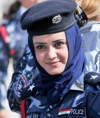 全球美女“警花”大比拼