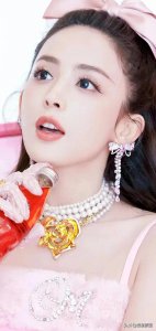 ​优雅美艳——古力娜扎全图写真合集