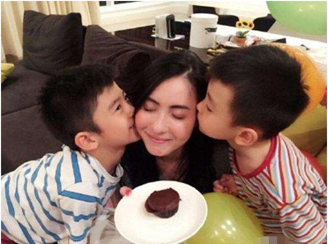 网曝张柏芝的三胎生父是他?工作人员八字回应辟谣