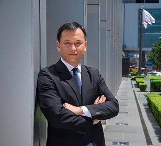 ​瑞幸咖啡幕后掌门人黎辉：明星韩雪的爷爷给他父亲当过10年副军长