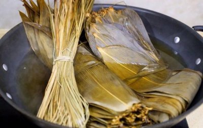 ​煮粽叶最正确的方法（煮粽叶，直接放水就毁了！这才是正确的做法，柔软有韧性