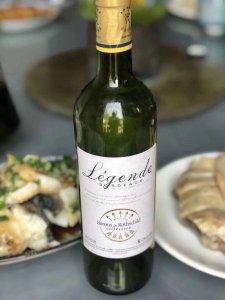 ​自己做的葡萄酒散装管多少年(自己做的纯葡萄酒能放多少年)