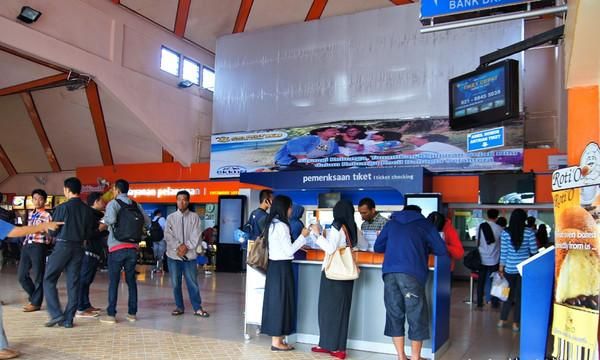 用户口本可以在网上买火车票吗