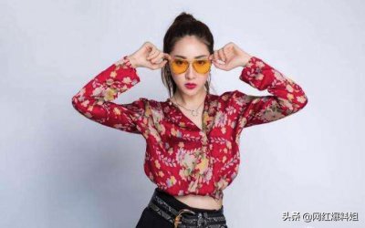 ​给我丧良心地点！气得子宫直跳…直播圈第一语言大师映客二姐