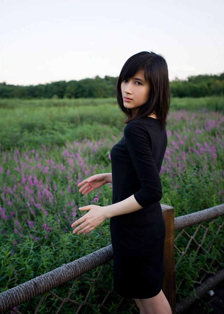 papi酱个人资料写真作品