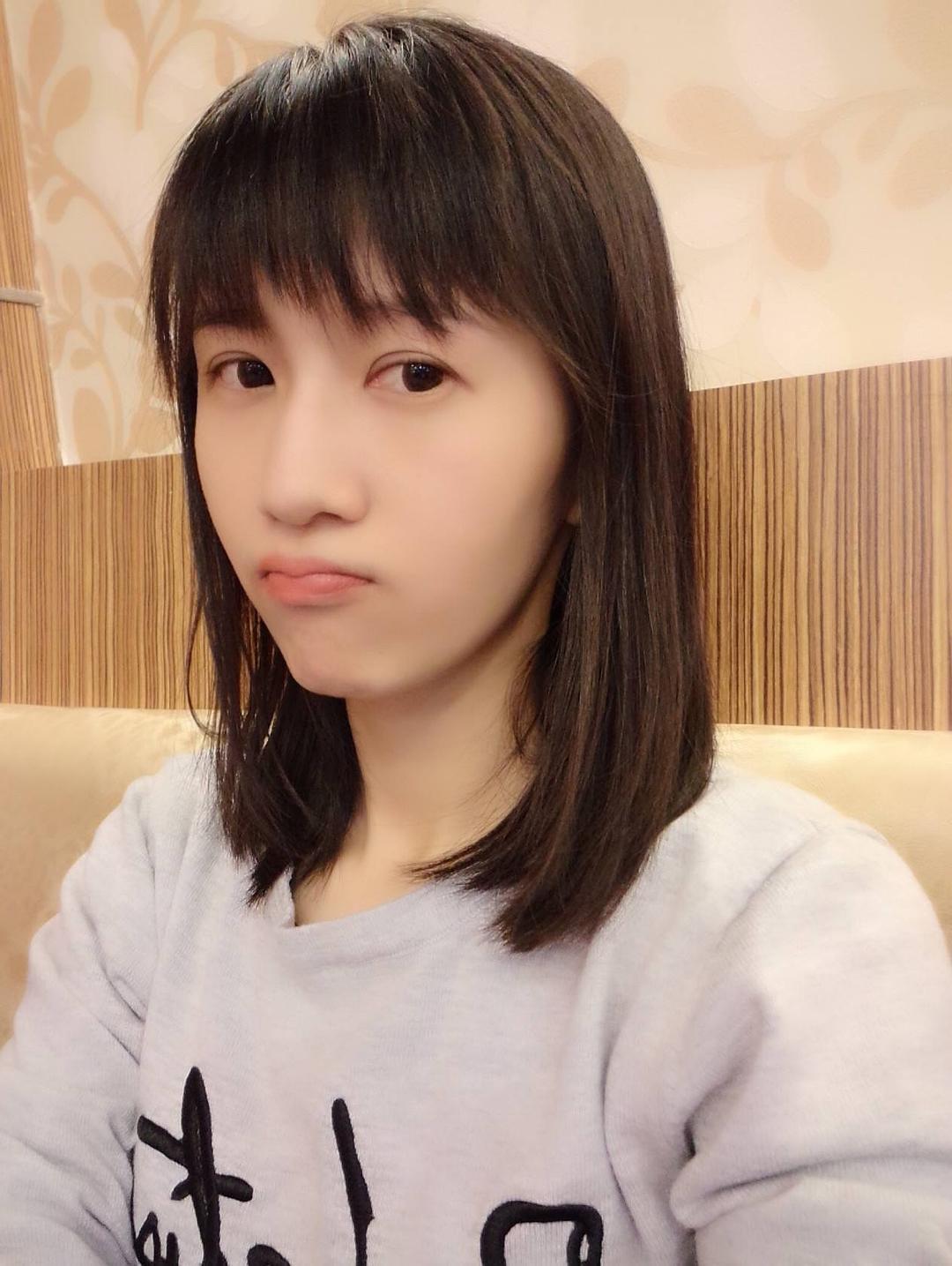 papi酱个人资料写真作品