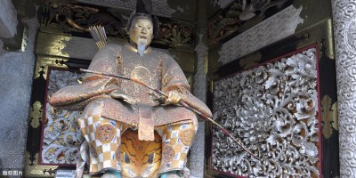 ​＂好心办坏事＂的德川纲吉，给当时的幕府和社会带去了怎样的影响？