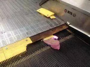 生活中应该注意的安全小常识（34个日常生活中致命）(10)