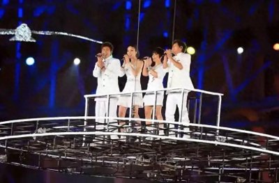 ​你知道歌曲《相亲相爱》，最早出现在什么时间吗？