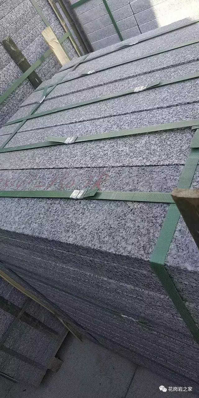 花岗岩的种类及配图大全(国内黑色花岗岩品种)(18)