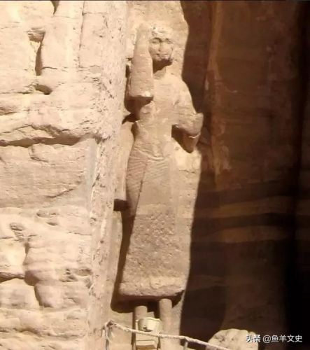 奈菲尔塔利与拉美西斯的爱情(奈菲尔塔利海贼王)-第2张图片-