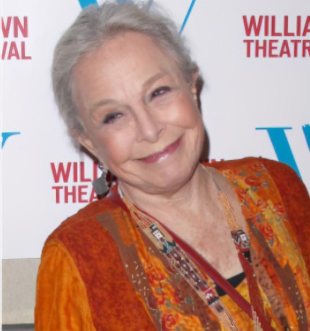 白雪公主去世原因(101岁白雪公主原型去世)(24)