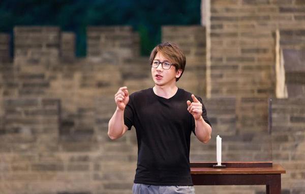 现在的刘谦怎么了(那刘谦这些年干嘛去了)(8)