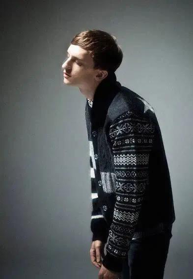 男士穿搭成熟气质又时尚(男士9种不同风格的着装穿搭)(20)