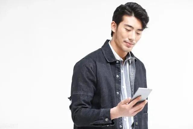 男士穿搭成熟气质又时尚(男士9种不同风格的着装穿搭)(43)