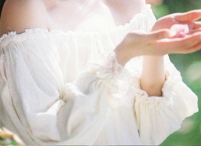 ​和男朋友在一起后，他不怎么爱给我花钱