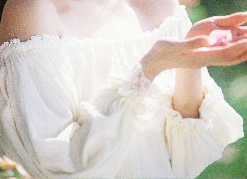  和男朋友在一起后，他不怎么爱给我花钱