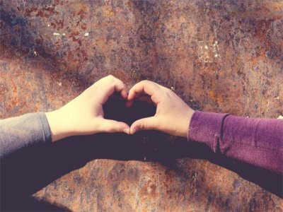 ​挽回爱情的语言怎么写（关于挽回爱情的感人句子 让对方看了很心疼的说说）