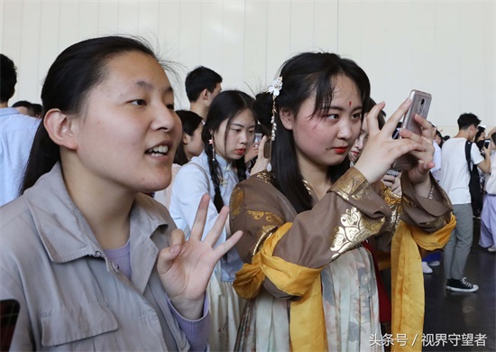 郑州:举办动漫文化节