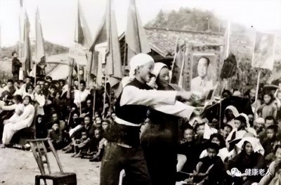 ​谁还记得《老两口学毛选》，五十多年前的流行歌曲