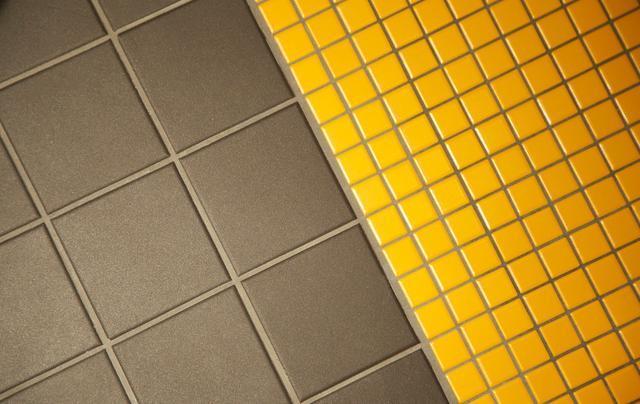 如今流行的浴室大理石拉槽设计,防滑排水不是事,好处真的太多了