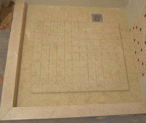 如今流行的浴室大理石拉槽设计,防滑排水不是事,好处真的太多了