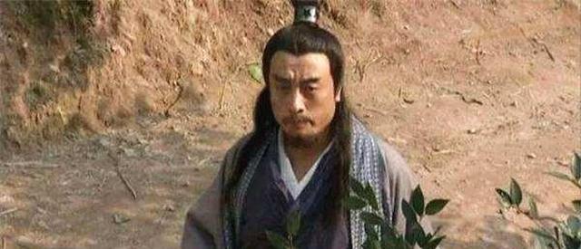 天龙八部中有一奇人被忽略，轻功天下第一，刚出场时无一败绩！