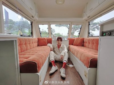 ​泰国当红小生Fluke生病发烧，粉丝直呼心疼