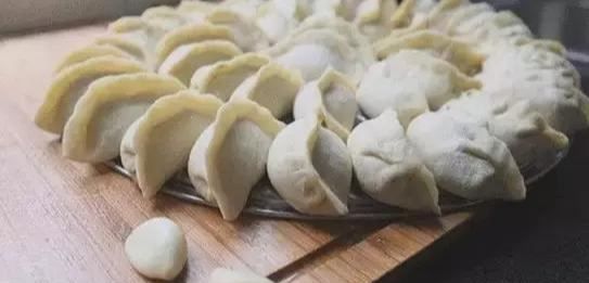 东北过小年有哪些风俗,东北小年吃什么传统食物图3