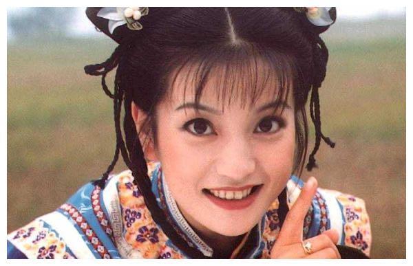 离开叶茂青转投汪雨怀抱，你以为赵薇渴望爱情，实则背后隐藏秘密