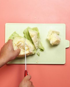 ​酱爆洋白菜的做法, 做给家人吃再合适不过了!