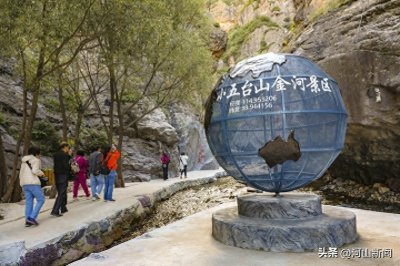 ​看完小五台金河口景区这组照片，这个长假，你还坐得住吗？