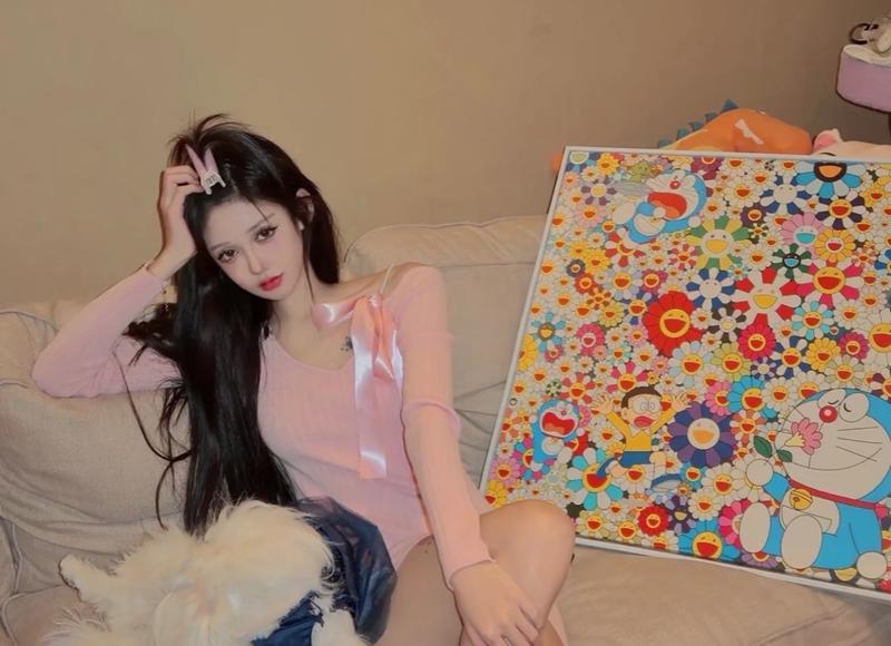 跟另一半在一起很压抑正常吗