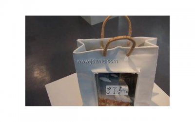 ​如何找话题和女生聊天（如何聊天找话题和女生增进感情）