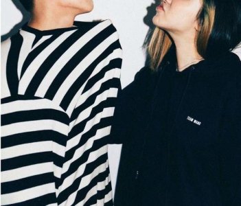 ​李雨桐升级当妈，老公曾出演《琉璃》，晒娃都被骂蹭薛之谦热度？