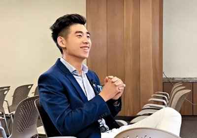 ​辛奇隆：东北一男子18岁入哈佛，何鸿燊陪嫁14亿，将28岁爱女嫁他