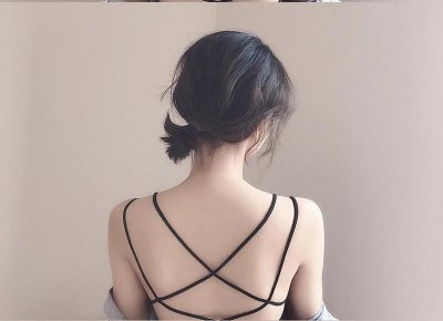 ​喜欢的女生失恋了如何一步步走进她的心？(喜欢的女生失恋了怎么做)