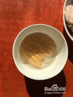 鸡肉菜蔬烧烤串（下酒菜蔬菜鸡肉牙签串教程）