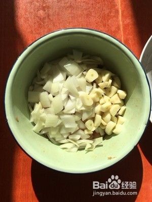 鸡肉菜蔬烧烤串（下酒菜蔬菜鸡肉牙签串教程）