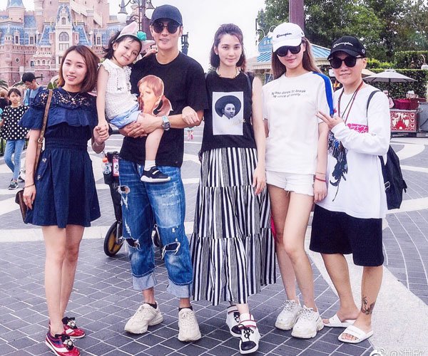 张丹峰出轨经纪人事件 为什么看上毕滢，很不可理解