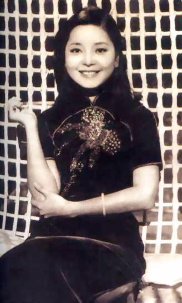 日本超热的六大歌曲（日本昭和歌曲真的很有魅力）(16)