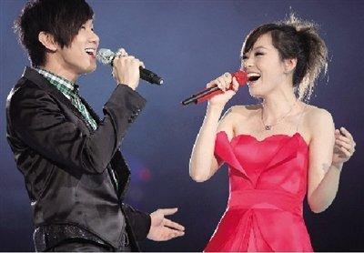 张靓颖历年歌曲（张靓颖又一首可比画心的电影主题曲出街）(16)